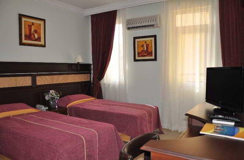 Kleopatra Aydin Hotel Аланія Екстер'єр фото