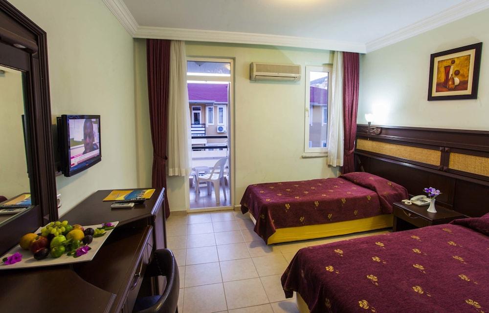 Kleopatra Aydin Hotel Аланія Екстер'єр фото